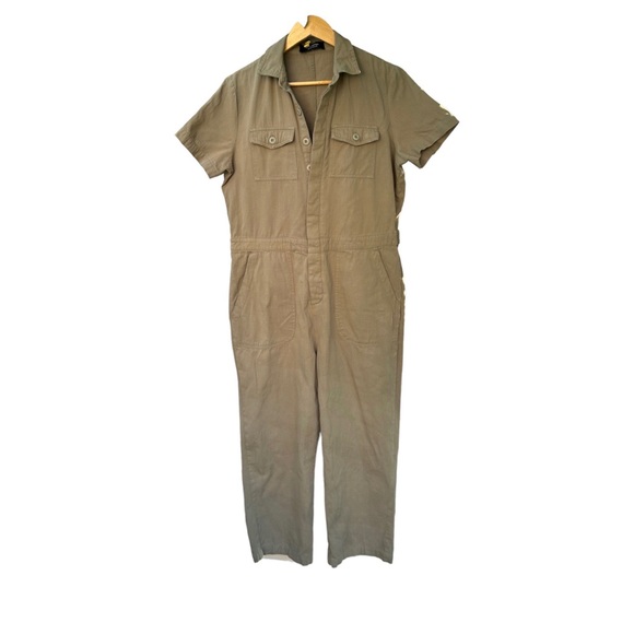 Thursdays Utility Jumpsuit olive color short sleeve romper - Picture 2 of 15